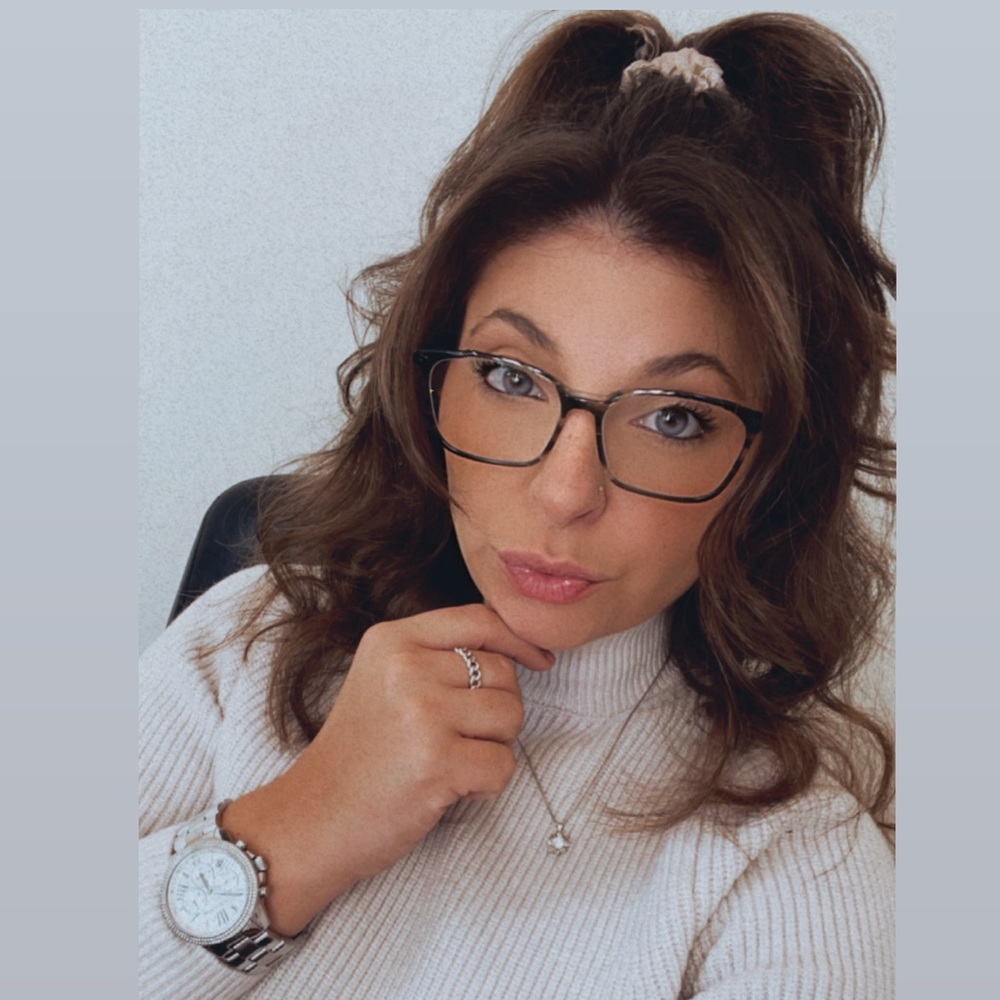 Meet your Posher, Lauren